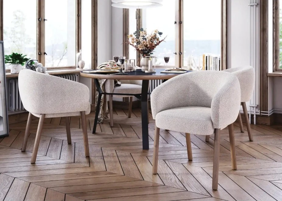 Krzesła tapicerowane Lily białe w salonie